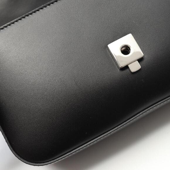 GUCCI Black Leather Shoulder Bag - Picture 7 of 8